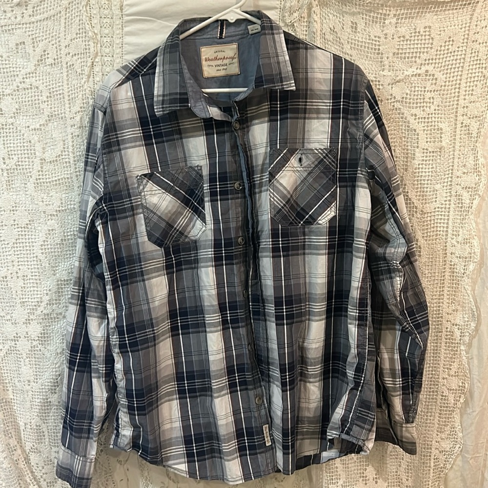 As-Is Flash Sale Button Up Men’s Shirts 6$ Large Weatherproof plaid blue black